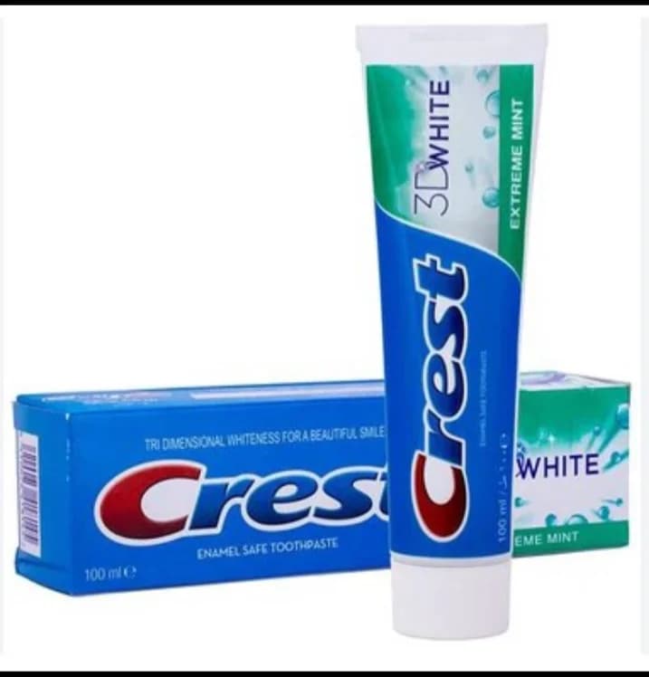 معجون أسنان Crest 3D White